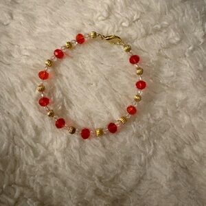 Elegant Red and Gold Beaded Bracelet